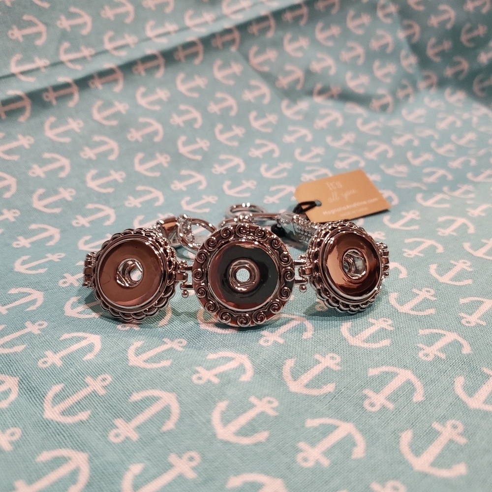 Magnolia & Vine Bracelet